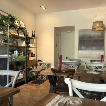 Gioia - Interior - Vegan Near Me - Marbella, Massachusetts