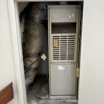 Sky Clean Air - Old furnace - Air Duct Cleaning Near Me - San Diego, California Sky Clean Air - Old furnace - Air Duct Cleaning Near Me - San Diego, California