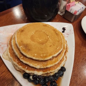 Pyramid Cafe - Burgers Near Me - Las Vegas, Nevada Pyramid Cafe - Burgers Near Me - Las Vegas, Nevada