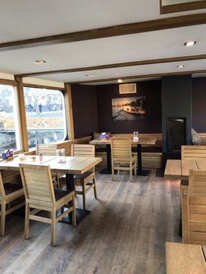 Van Loon Restaurant Boat and Shipping Company by null