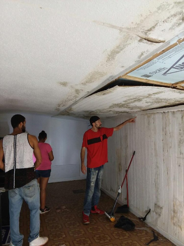 KOMPLETELY KLEAN SERVICES Updated May 2024 13 Photos 1504