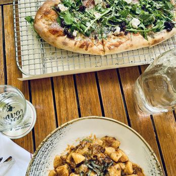 Von's 1000Spirits - Bobby's Bobbee's "All Day" Bolognese, Spiced Fig, Prosciutto and Arugula - New American Near Me - Seattle, Washington Von's 1000Spirits - Bobby's Bobbee's "All Day" Bolognese, Spiced Fig, Prosciutto and Arugula - New American Near Me - Seattle, Washington