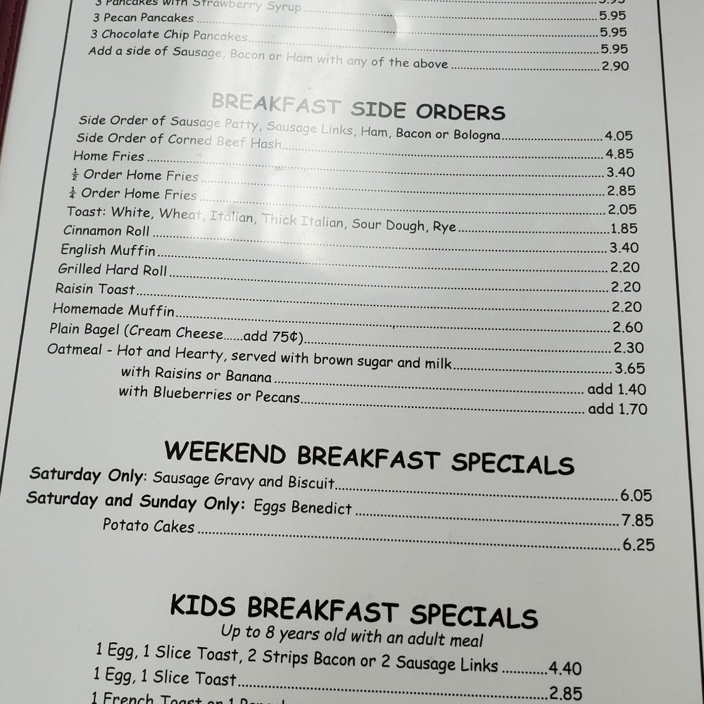 La Ports Pine Restaurant - New American Near Me - Lockport, New York