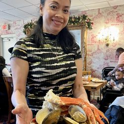 Captain George's Seafood Restaurant