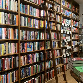 Books & Books - Bookstores Near Me - Coconut Grove, Florida Books & Books - Bookstores Near Me - Coconut Grove, Florida