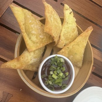 Duke's Beach House - Crab & Macadamia Nut Wontons served with a plum sauce - Breakfast & Brunch Near Me - Lahaina, Hawaii Duke's Beach House - Crab & Macadamia Nut Wontons served with a plum sauce - Breakfast & Brunch Near Me - Lahaina, Hawaii