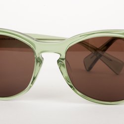 ie glasses - Solbriller 1050,-kr  Frit valg mellem alle brillestel og 4 forskellige farver glas.