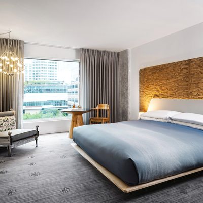 The LINE Austin by null