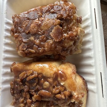 Cinnamon's Bakery - Pecan caramel - Bakeries Near Me - Estes Park, Colorado Cinnamon's Bakery - Pecan caramel - Bakeries Near Me - Estes Park, Colorado