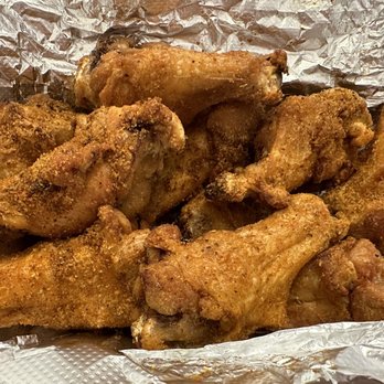 Pizza City - Old bay wings, crispy, all drums - Italian Near Me - Pasadena, Maryland