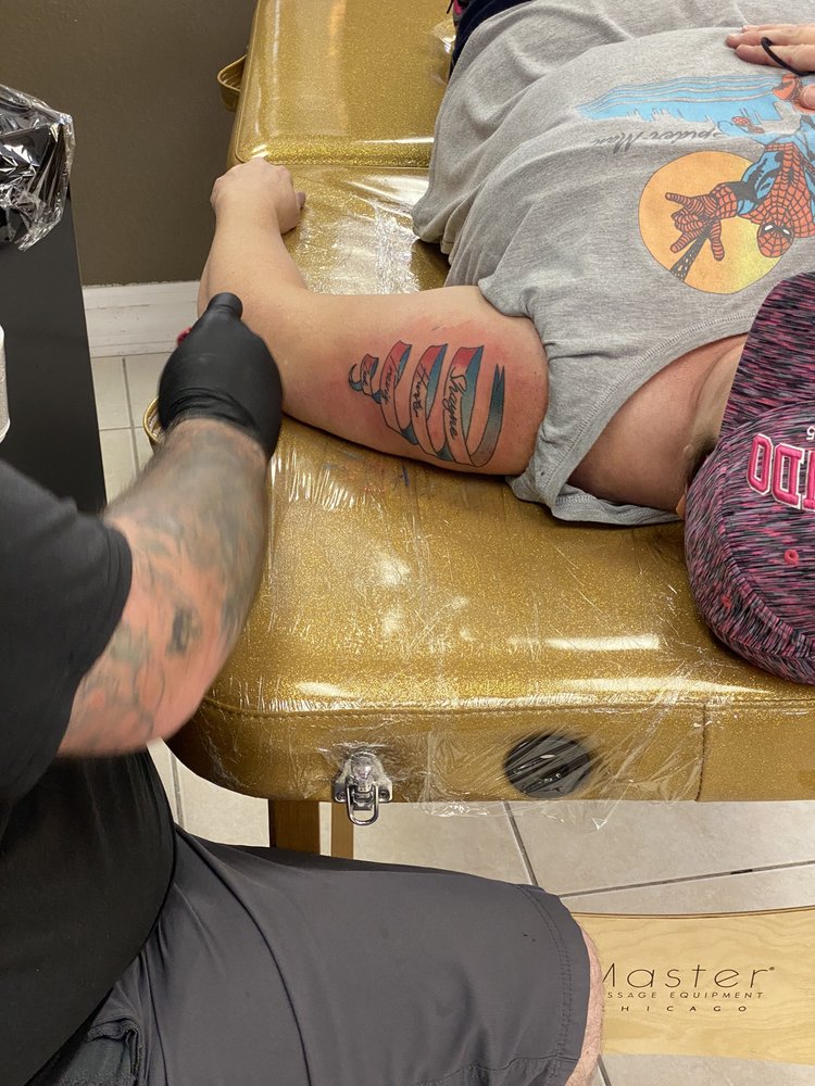 FINE INK STUDIOS INTERNATIONAL Updated August 2024 37 Photos & 13