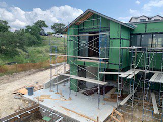 Slide of I M Roofing & Construction