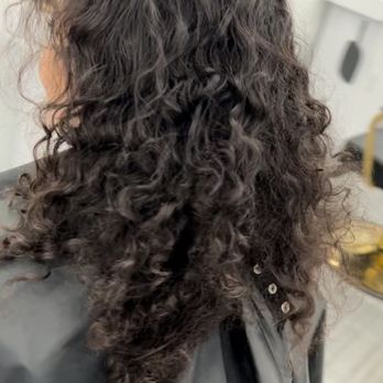 Manely Cuts & Blowouts - My before... AHHHH - Men's Hair Salons Near Me - Chicago, Illinois Manely Cuts & Blowouts - My before... AHHHH - Men's Hair Salons Near Me - Chicago, Illinois