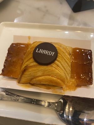 Lhardy Restaurante by null