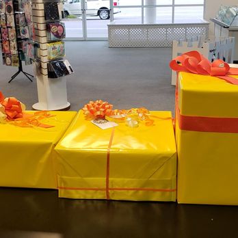 Gift It - Gift Wrapping Service Available - Balloon Services Near Me - Orangeburg, South Carolina Gift It - Gift Wrapping Service Available - Balloon Services Near Me - Orangeburg, South Carolina