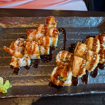 Blue Sushi Sake Grill - Tidal Wave and Crunchy Blue - Sushi Bars Near Me - Kansas City, Missouri