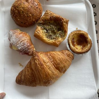 Paris Baguette - Bakeries Near Me - Columbus, Ohio Paris Baguette - Bakeries Near Me - Columbus, Ohio
