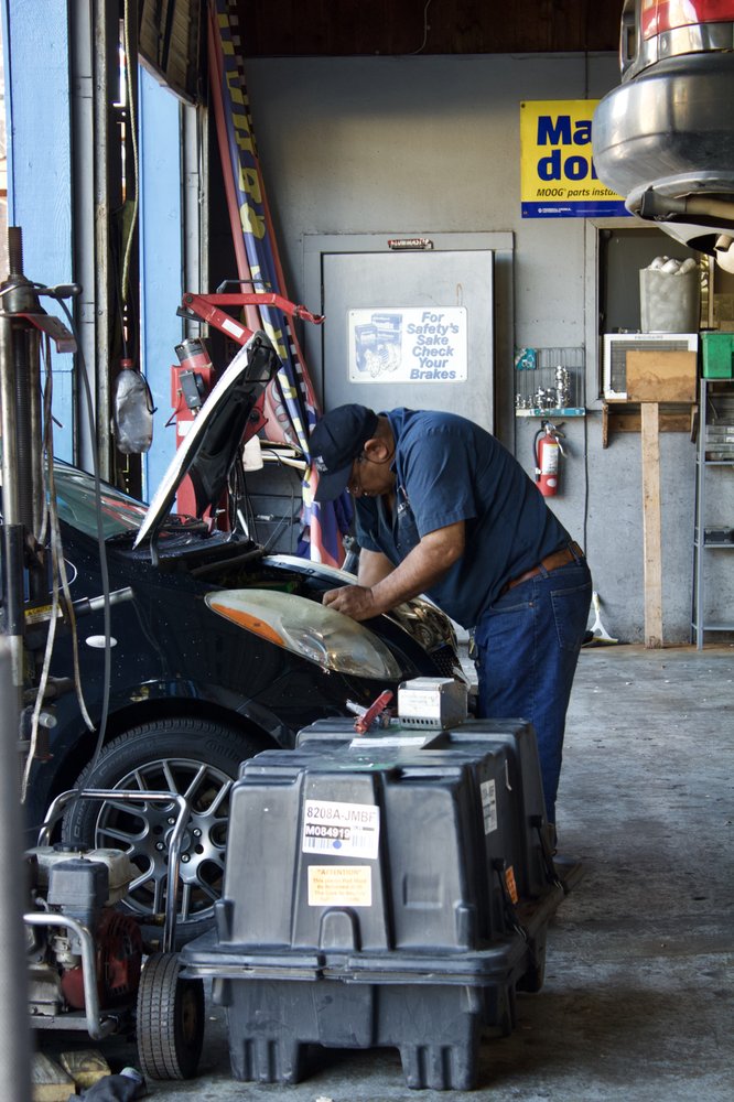 DELUXE AUTO SERVICE 10 Photos & 19 Reviews 8307 Jamestown Dr, Austin, Texas Auto Repair