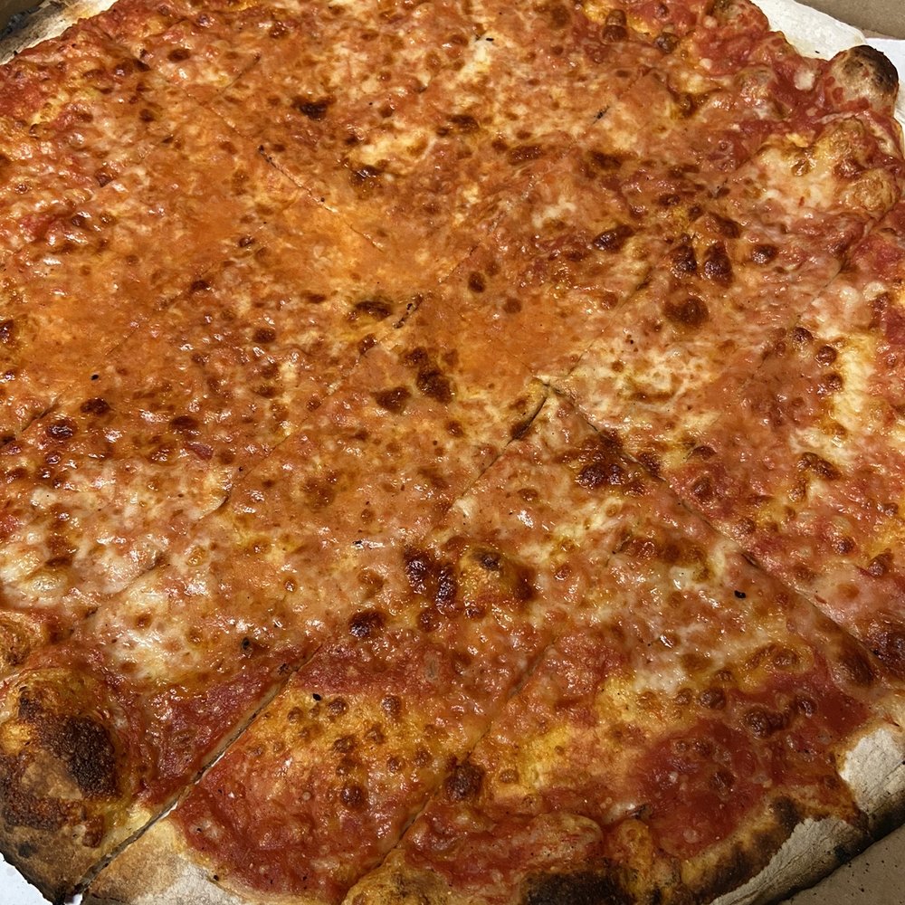 Brewport - Red Large - Pizza Near Me - Bridgeport, Connecticut