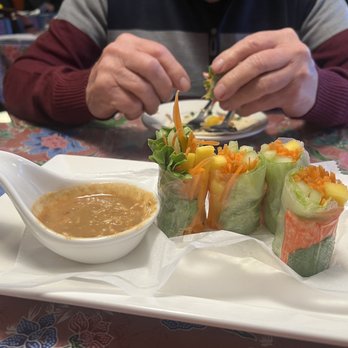 White Jasmin Thai Cuisine - Summer rolls - Thai Near Me - Lansdale, Pennsylvania White Jasmin Thai Cuisine - Summer rolls - Thai Near Me - Lansdale, Pennsylvania