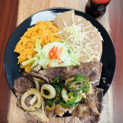 LA Diferencia Meat Market - Platillo de chuleta del 7