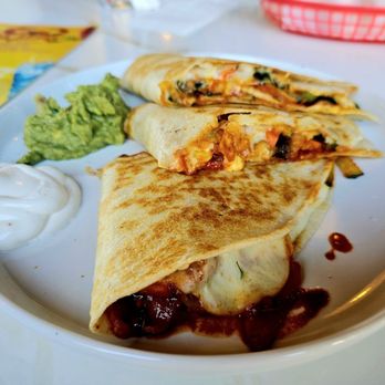 La Jaiba Mexigrill - Diabla Veggie Quesadilla - soooo big! 3 meals in one. - Mexican Near Me - Campbell, California La Jaiba Mexigrill - Diabla Veggie Quesadilla - soooo big! 3 meals in one. - Mexican Near Me - Campbell, California