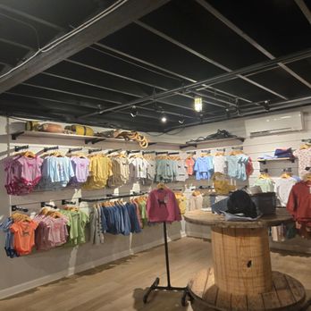The Black Dog General Store: Circuit Ave - Men's Clothing Near Me - Oak Bluffs, Massachusetts The Black Dog General Store: Circuit Ave - Men's Clothing Near Me - Oak Bluffs, Massachusetts