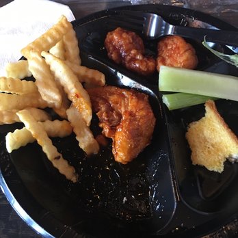Zaxbys - Halfway through lunch and I had to stop and leave a review - Chicken Wings Near Me - Baton Rouge, Louisiana
