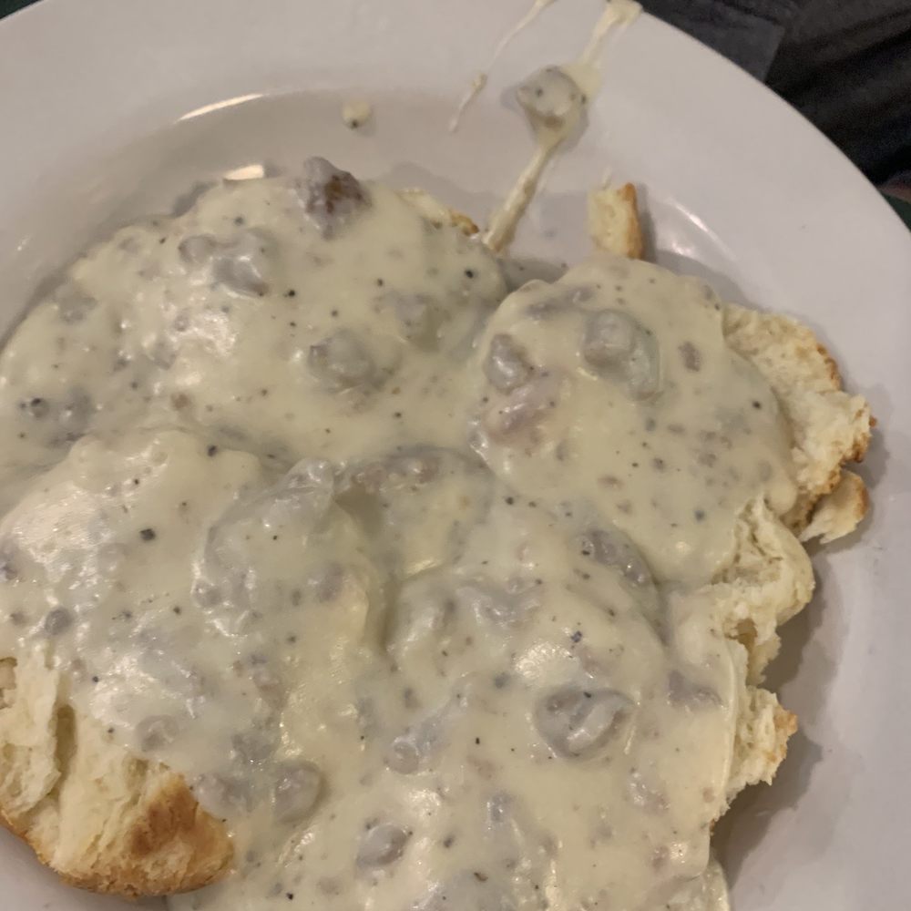Metro Diner - Biscuits & Sausage Gravy* - Diners Near Me - Terre Haute, Indiana