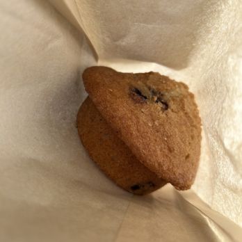 Catalina Coffee & Cookie - Blueberry muffin - Coffee & Tea Near Me - Avalon, California Catalina Coffee & Cookie - Blueberry muffin - Coffee & Tea Near Me - Avalon, California