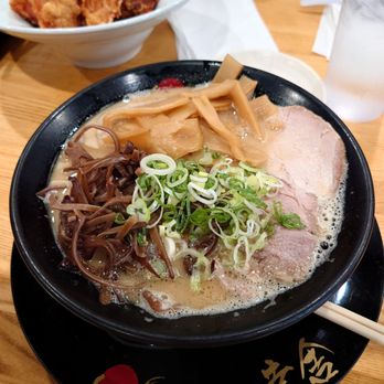 Hakata Ikkousha Ramen - Tonkotsu Ramen - Ramen Near Me - Costa Mesa, California