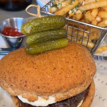 Five5eeds - Steakhouse burger with gluten free bread - Coffee & Tea Near Me - Park City, Utah Five5eeds - Steakhouse burger with gluten free bread - Coffee & Tea Near Me - Park City, Utah