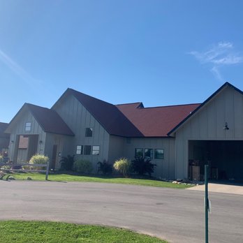 Bonobo Winery - Wineries Near Me - Traverse City, Michigan