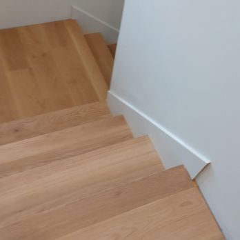 Lucky Floors - Step stair installation - Hardwood - Flooring Near Me Lucky Floors - Step stair installation - Hardwood - Flooring Near Me