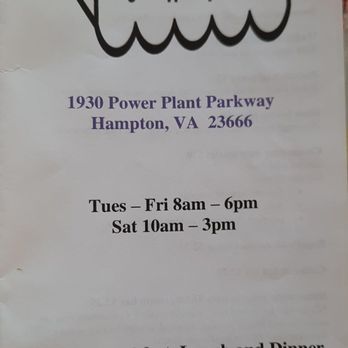 Momo's Cafe - Cafes Near Me - Hampton, Virginia
