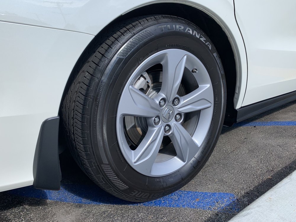 Crown America Car Wash, Lakewood Roadtrippers