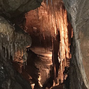 Cosmic Cavern - Tours Near Me - Berryville, Arkansas