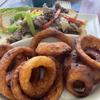 Fullerton Inn - Philly cheesesteak with onion rings - Bed & Breakfast Near Me - Chester, Vermont Fullerton Inn - Philly cheesesteak with onion rings - Bed & Breakfast Near Me - Chester, Vermont