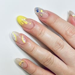 Kami Nail House - Gel-X with advance nail art design