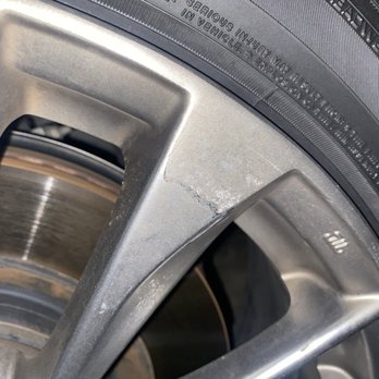 Glendale INFINITI - Rim damage during service appointment - Car Dealers Near Me - Glendale, California