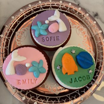 Ji's Cake Boutique - Customized cupcakes for the little ones - Cupcakes Near Me Ji's Cake Boutique - Customized cupcakes for the little ones - Cupcakes Near Me