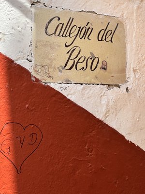 Callejón del Beso by null