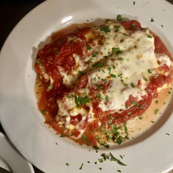 Carmela's at Macri's - Manicotti de Ricotta con Pomodoro - Italian Near Me - South Bend, Indiana Carmela's at Macri's - Manicotti de Ricotta con Pomodoro - Italian Near Me - South Bend, Indiana