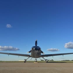 Great River Aviation - The plane we were in while we stopped here!