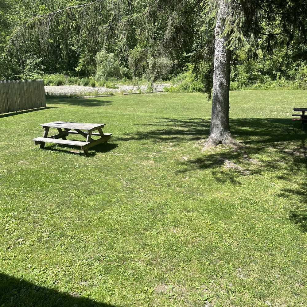 The Royal Treat - Field to let the kids run in the back - Ice Cream & Frozen Yogurt Near Me - Millport, New York