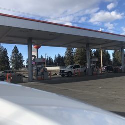 Broadway Flying J Travel Plaza - Pumps for regular autos