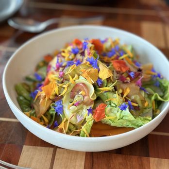 Twelvemonth - Salad too pretty to eat - Vegan Near Me - Burlingame, California Twelvemonth - Salad too pretty to eat - Vegan Near Me - Burlingame, California