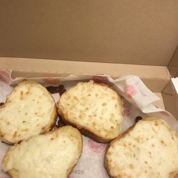 Pizza Hut - four pieces of pizza in a box - Pizza Near Me - Williams, Arizona Pizza Hut - four pieces of pizza in a box - Pizza Near Me - Williams, Arizona