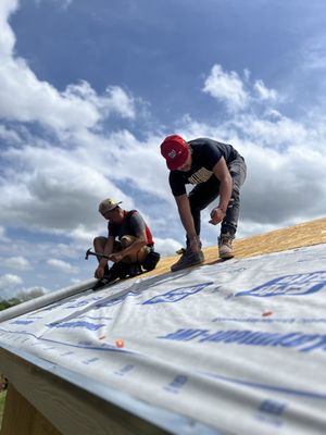 4 U Roofing and Construction
