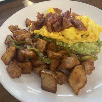 Toast Kitchen & Bar - Breakfast & Brunch Near Me - Brea, California